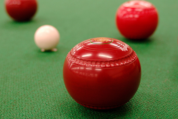 Indoor bowls
